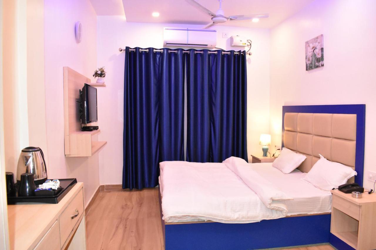 Hotel Shagun Residency Mathura Buitenkant foto